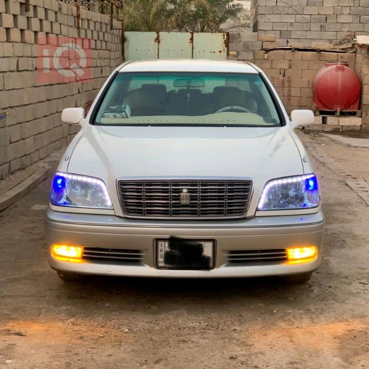 تويوتا كراون